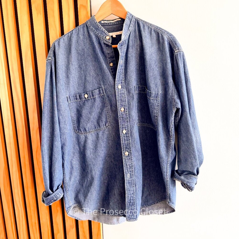 Perry Ellis 100% Cotton Denim Shirt Women’s Medium Button Down Chambray (M)